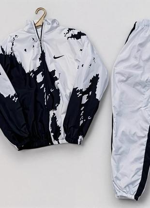 Спортивні костюми nike