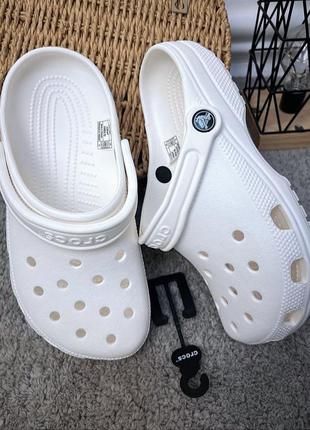Classic white унісекс крокси сабо Disney crocs classic white