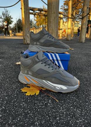 Зимние кроссовки adidas yeezy boost 700 скидка