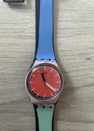Годинник swatch