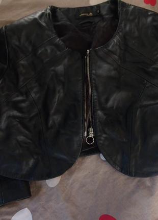 Шкіряна курточка датського бренду!