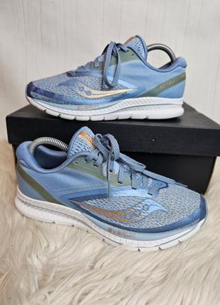Беговые кроссовки Men saucony 38 размер