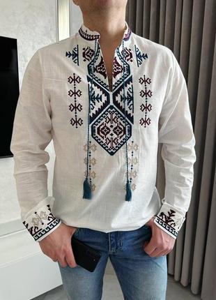 Минималистичная мужская вышиванка