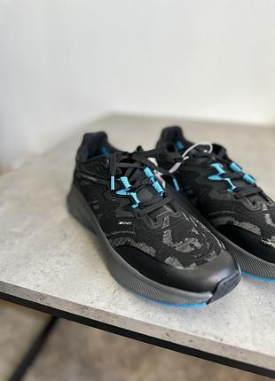 Кроссовки zara