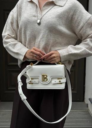 Женская сумка balmain в белом цвете