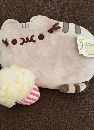 Кіт пушин, попкорн, pusheen