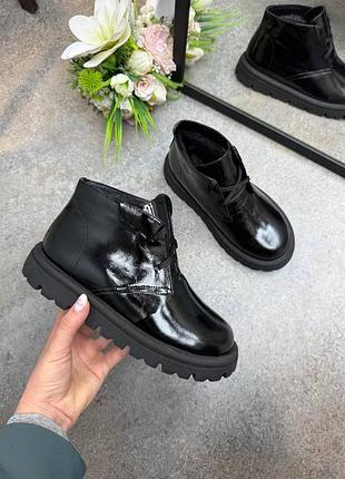 Ботинки женские классические