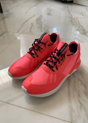 Кросівки adidas рожеві