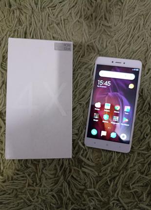 Xiaomi redmi note 4x 3gb/32gb в хорошем состоянии.