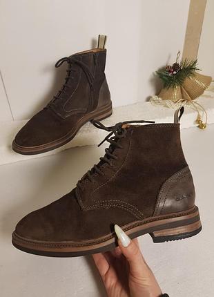 Шикарные кожаные отепленные замшевые мужские коричневые ботинки с натуральной шерстью gant 40р