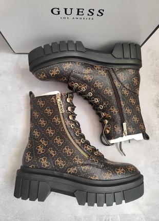 Черевики guess 40 р