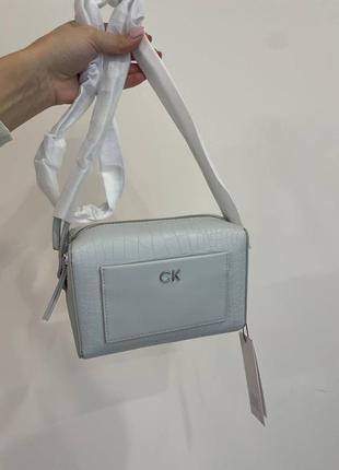 Сумка calvin handbag Klein Kids Hoods & Sweatshirts новая оригинал