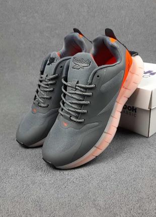 Чоловічі якісні та стильні кросівки reebok сірі з помаранчевим