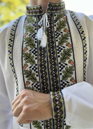 Вишиванка чоловіча ручної роботи дуб