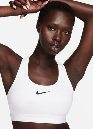 Спортивный топ nike