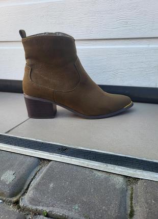 Ботинки, ботильоны женские замшевые