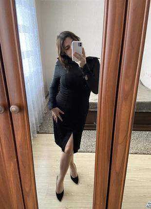 Черное платье