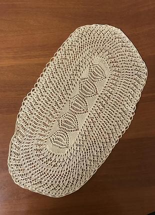 Серветка вязана крючком 50*27см