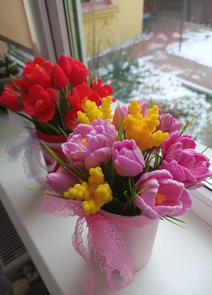 Букеты тюльпанов к празднику