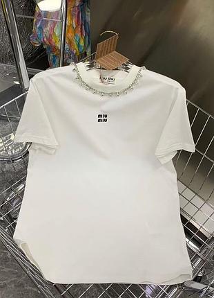 Футболка жіноча