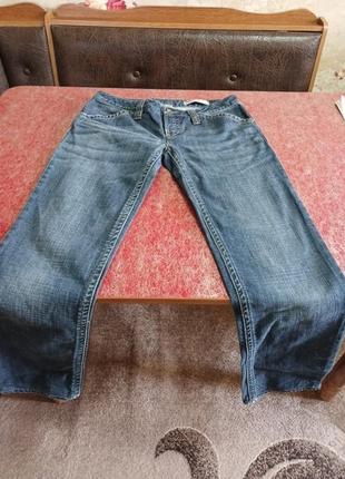 Джинси фірмові