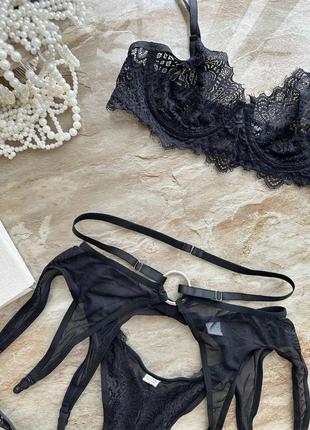 Комплект белья с гартерами9 фото