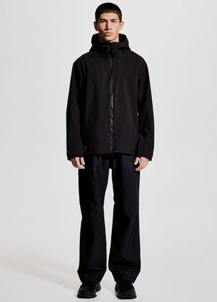 Водонепроницаемая куртка softshell regular fit h&m