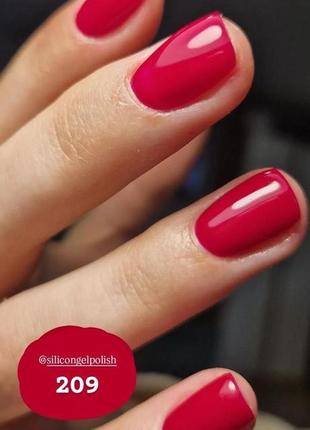 Рубіновий гель лак, насичено червоний гель лак