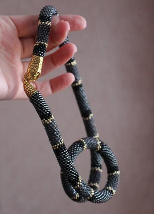 Сірий жгут змія з бісеру ручної роботи. подарунок жінці намисто