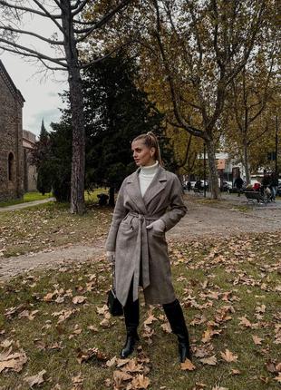 Весняне пальто