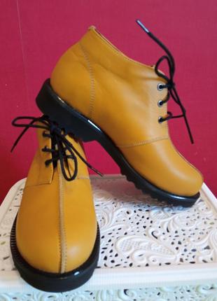 Ботинки женские