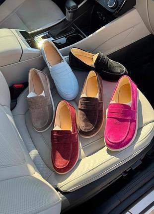 Популярна модель анатомічних лоферів натуральна замша