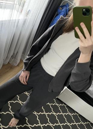 Спортивный костюм usual