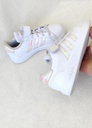 Кожаные кроссовки adidas р. 29 стелька 19 см