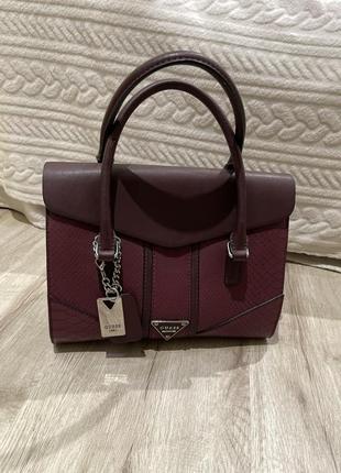 Сумка guess