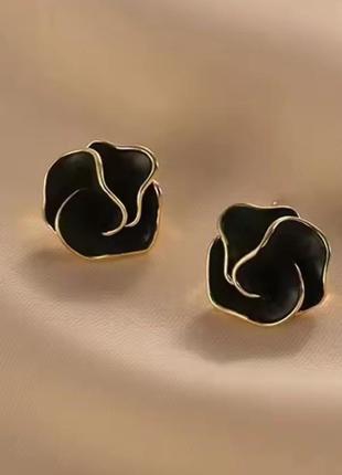 🛍️ніжні сережки - гвоздики у вигляді троянди 🌺