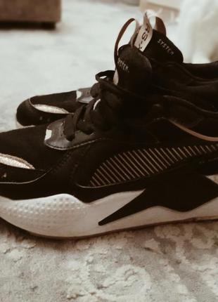 Женские кроссовки puma