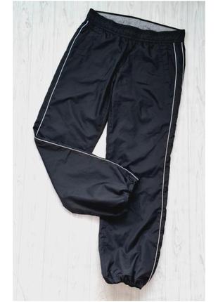 Спортивные штаны nike