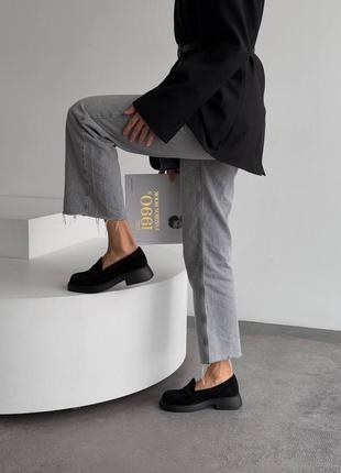 В наличии лоферы натур замш черные 23 24,5 25 26