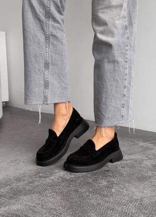 В наличии лоферы натур замш черные 23 24,5 25 26