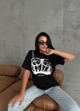 Футболка жіноча