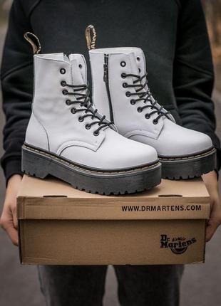 Білі черевики мартинсы на товстій підошві весна-осінь dr.martens jadon