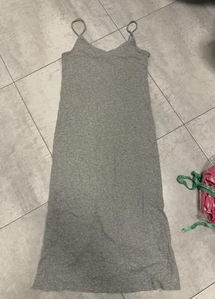 Сілуетна сукня h&m в рубчик на м в ідеальному стані
