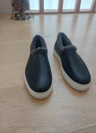 Кроссовки m.gemi  кожаные на меху черные 42р. италия унисекс