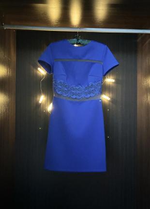 Коротка сукня