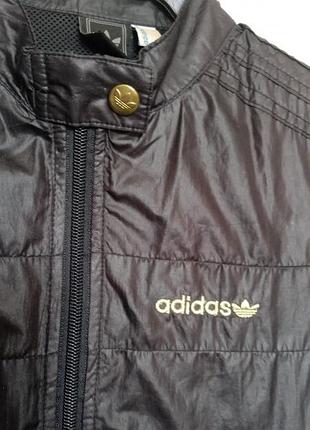 Вітровка жіноча  чорна adidas