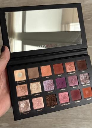 Оригинальная палетка теней для век huda beauty desert dusk оригинал, бренд