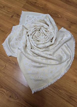 Шикарный шарф. louis.