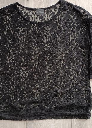 Чорна прозора гіпюрова блузка