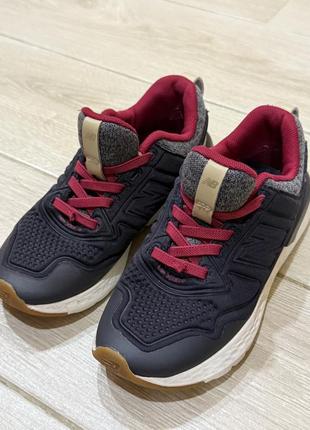 Кросівки new balance